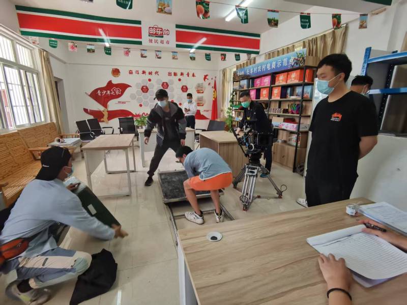 开平市广告片拍摄公司：极简主义践行者，少即是多的视觉哲学